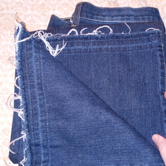 Lucky Brand Jeans - Picture 2 of 4